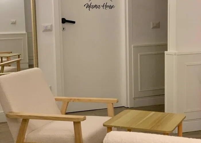 Mama House 4*