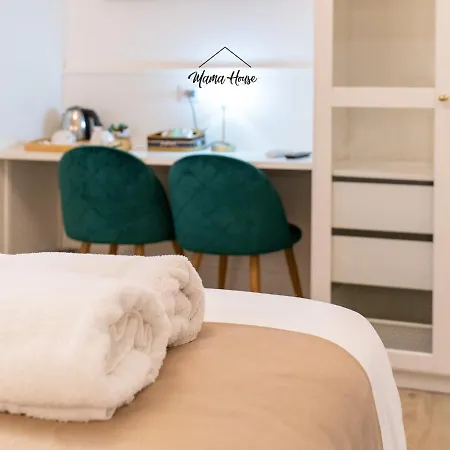 Mama House 4* Milano